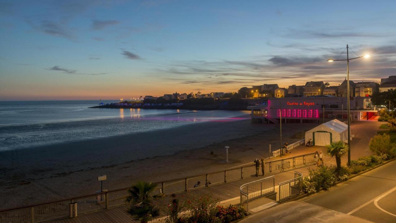 Cerise Royan - Le Grand Hotel De La Plage Exterior photo